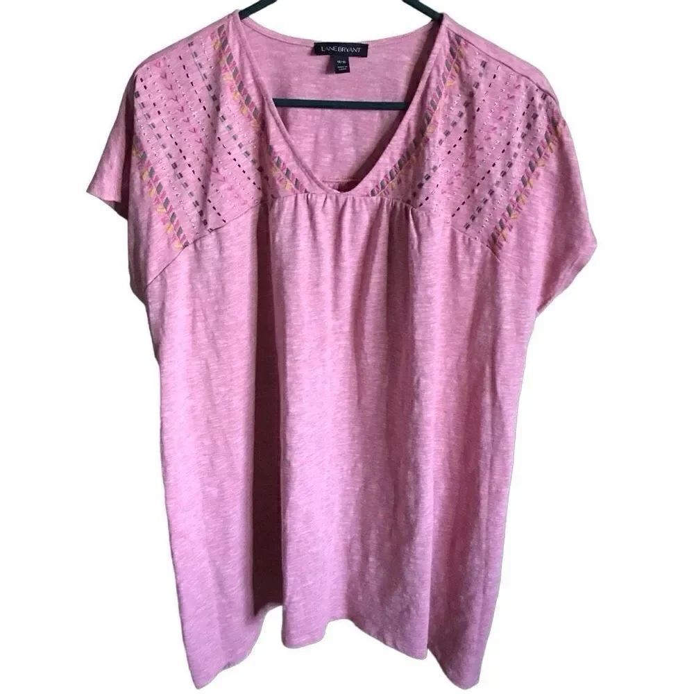 Lane Bryant Sz 14/16 short sleeve embroidered embellished pink top